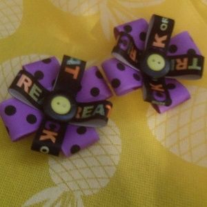 Trick or Treat Hair Bows with buttons